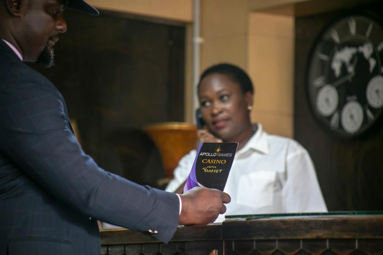 Hotel Yaahot Yaoundé Zewnętrze zdjęcie