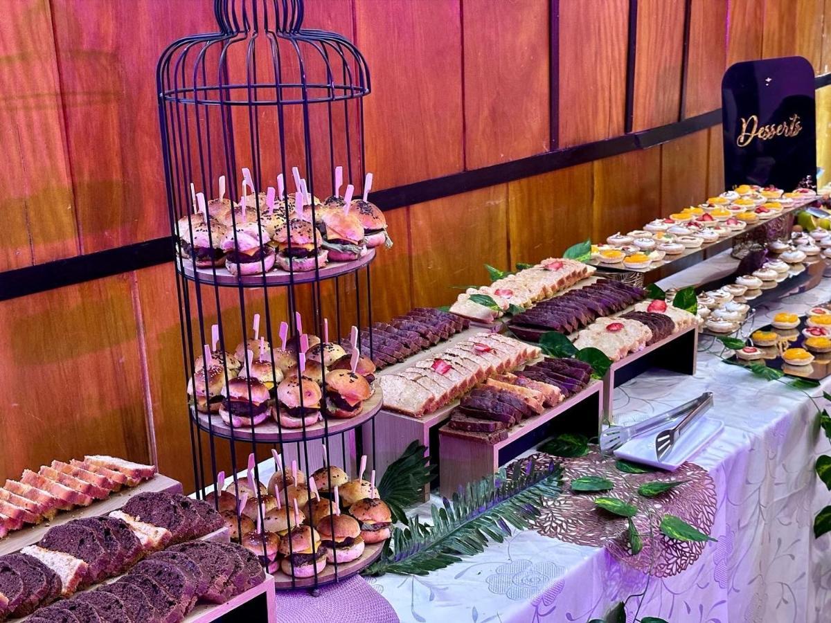 Hotel Yaahot Yaoundé Zewnętrze zdjęcie