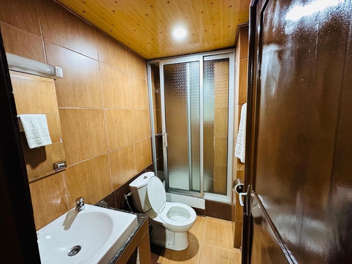 Hotel Yaahot Yaoundé Zewnętrze zdjęcie
