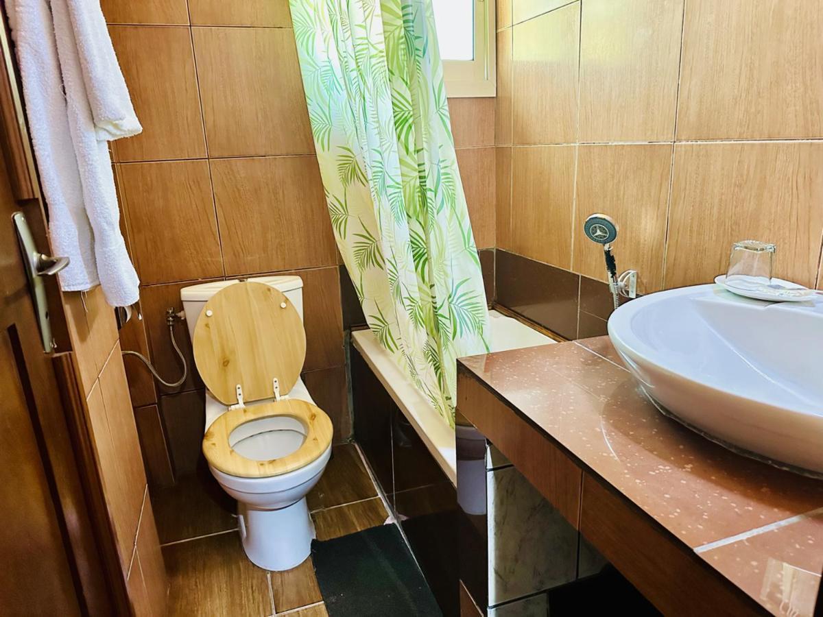 Hotel Yaahot Yaoundé Zewnętrze zdjęcie