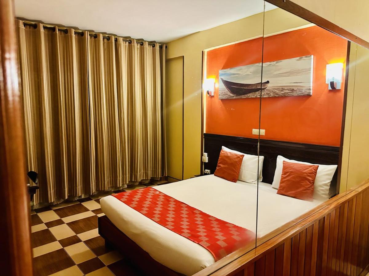 Hotel Yaahot Yaoundé Zewnętrze zdjęcie