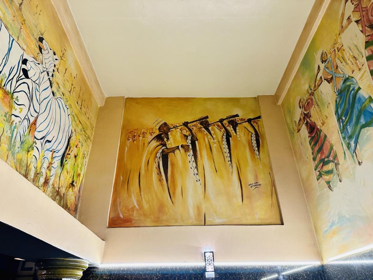 Hotel Yaahot Yaoundé Zewnętrze zdjęcie