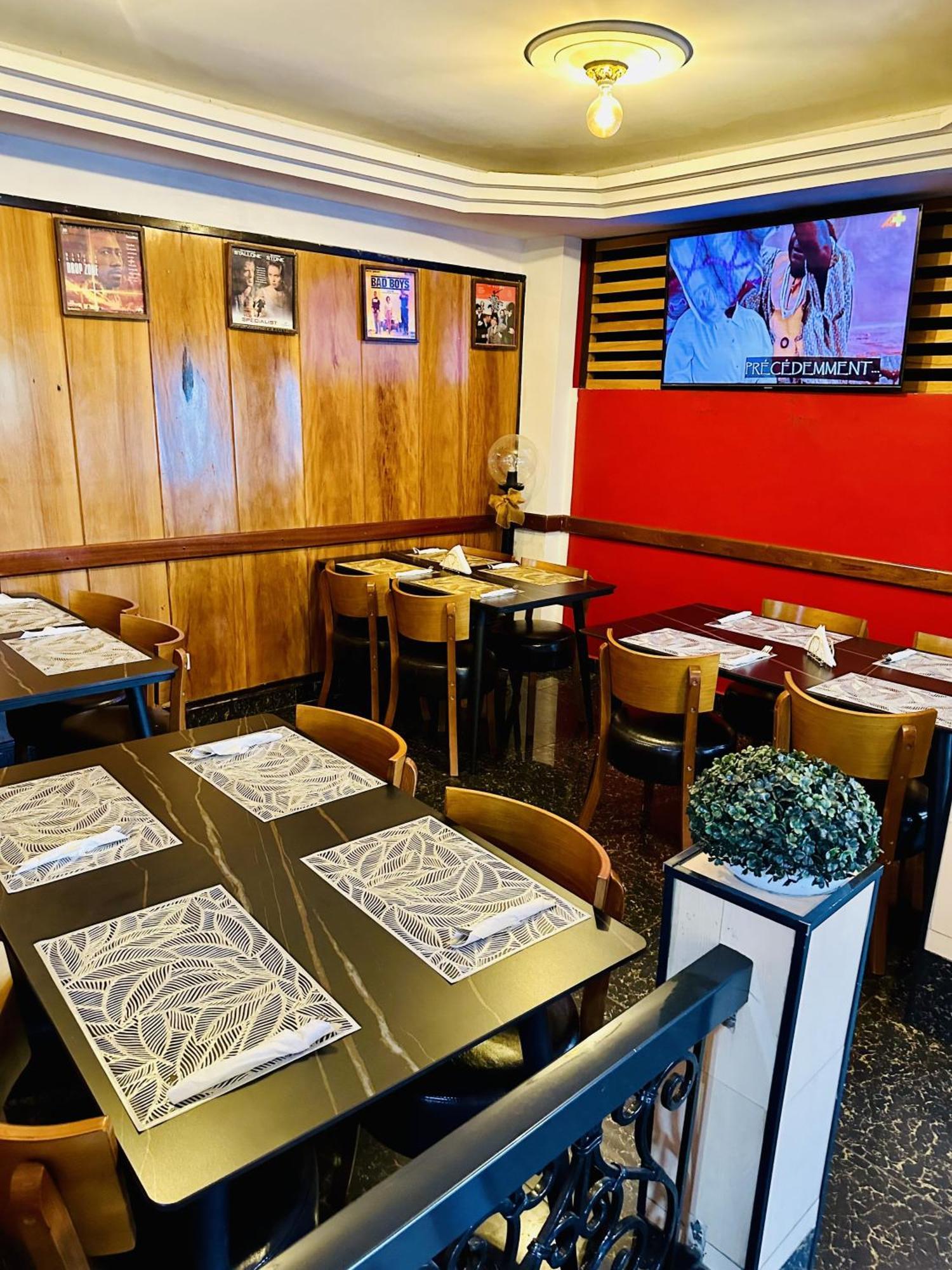 Hotel Yaahot Yaoundé Zewnętrze zdjęcie